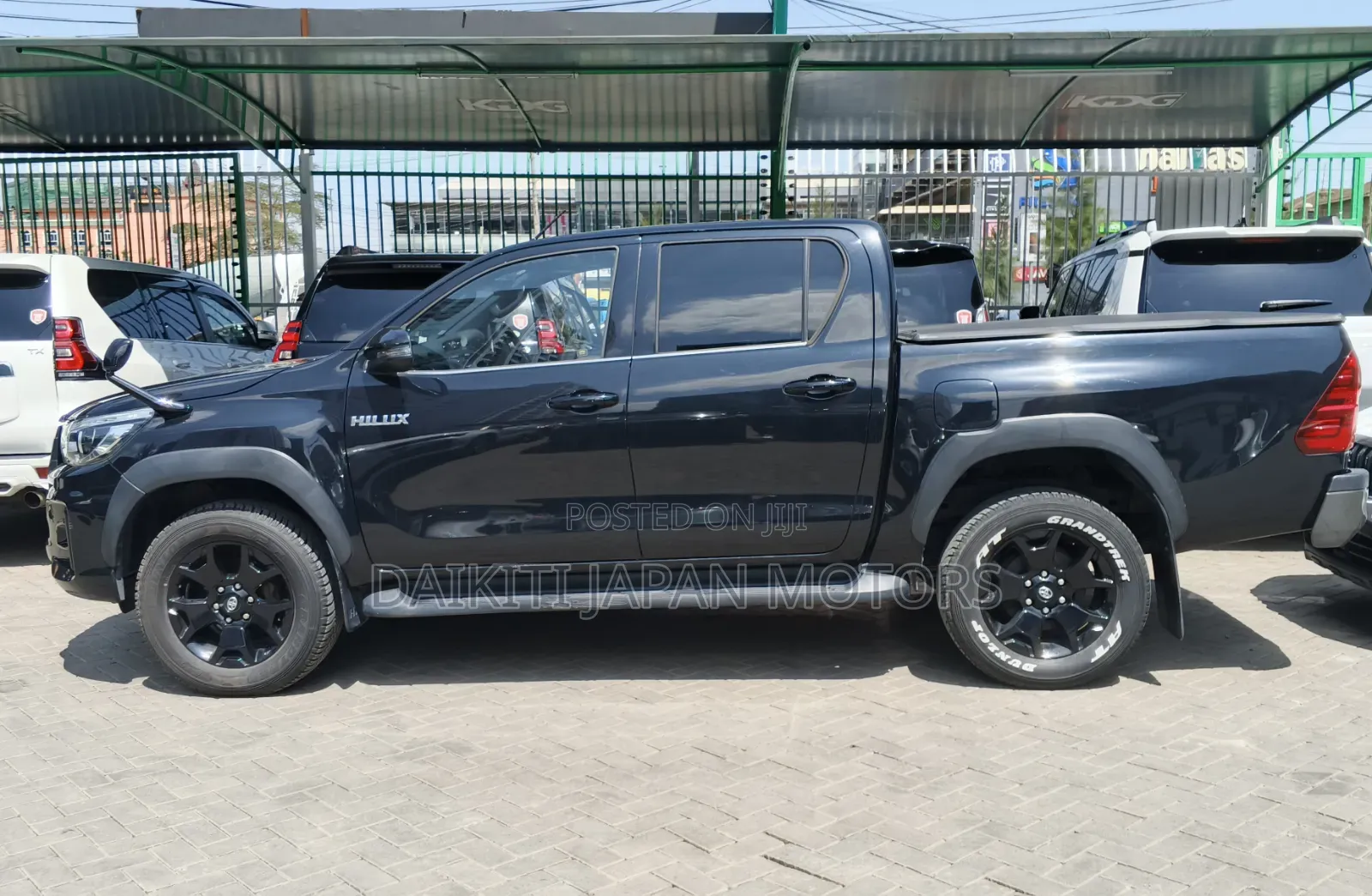 Toyota Hilux 2019 Black