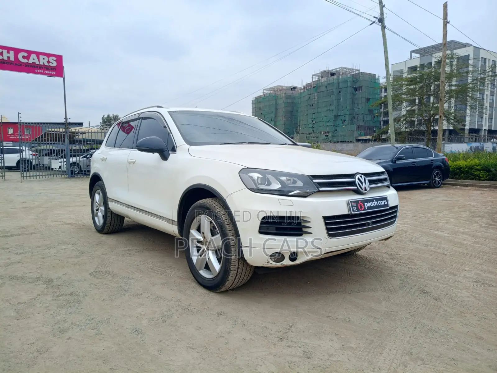 Volkswagen Touareg 2012 White