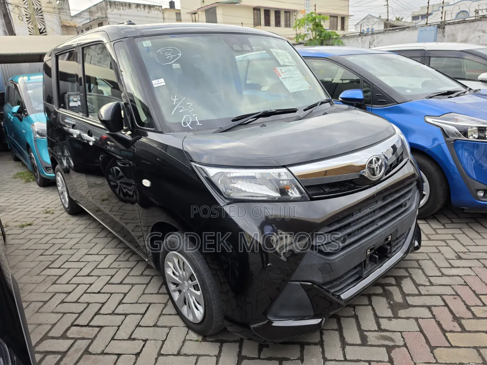 Toyota Tank 2019 Black