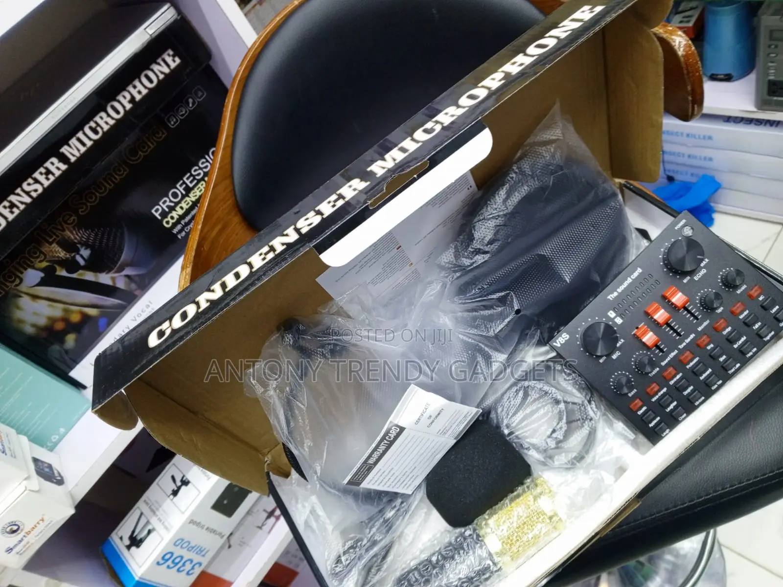 BM800 Recording Microphone With V8 Mixer for PC Phone