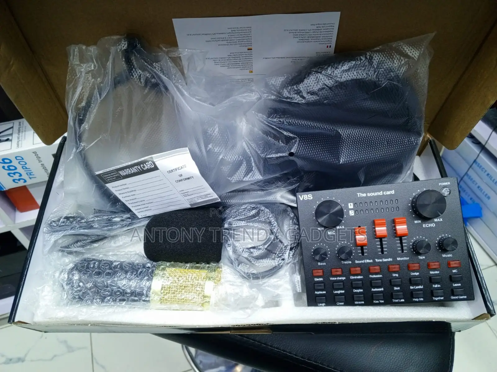 BM800 Studio Condenser Microphone With V8 Audio Sound Card
