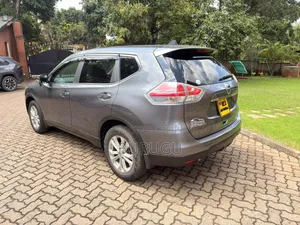 Nissan X-Trail 2015 Gray