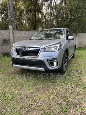 Subaru Forester Limited AWD 2020 Gray