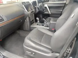 Toyota Land Cruiser Prado 2018 Matt Black