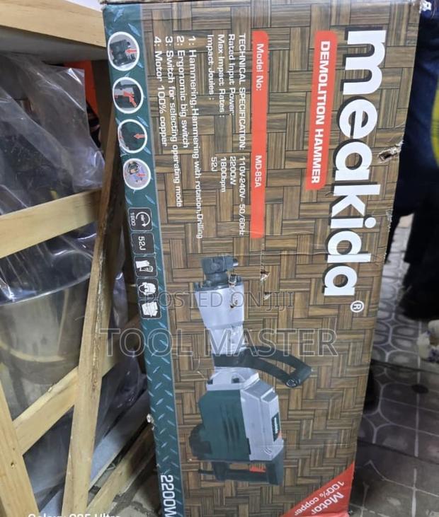 Meakida 2200W Demolition Hammer