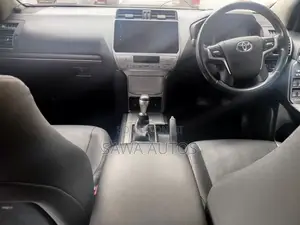Toyota Land Cruiser Prado 2018 Matt Black
