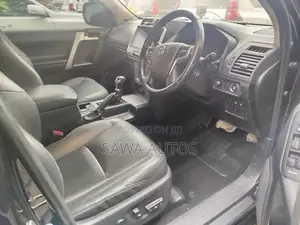 Toyota Land Cruiser Prado 2018 Matt Black