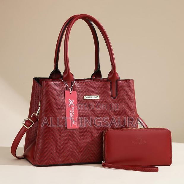 Classy Handbags - thumbnail 2