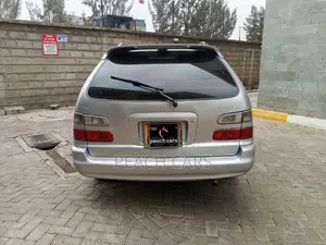 Toyota Corolla 1998 Silver