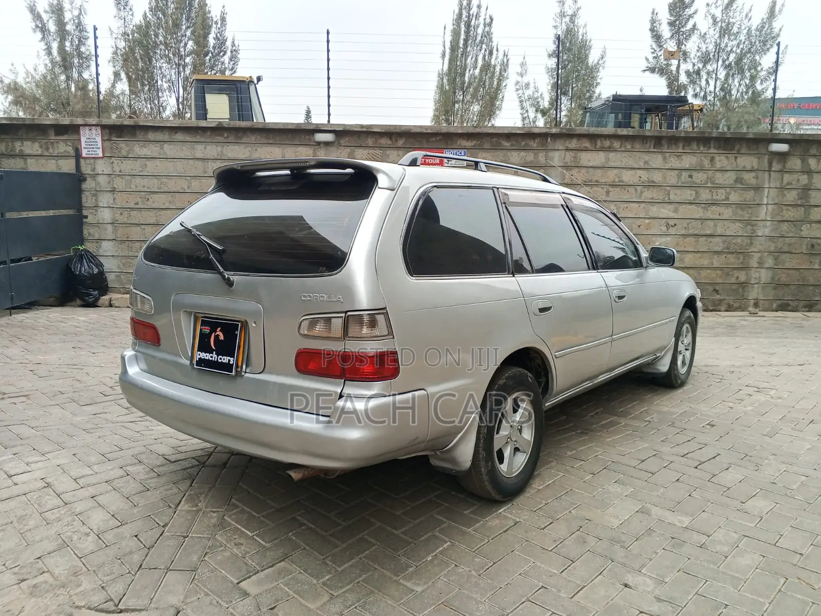 Toyota Corolla 1998 Silver