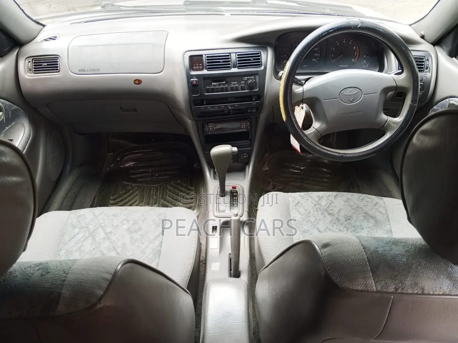 Toyota Corolla 1998 Silver