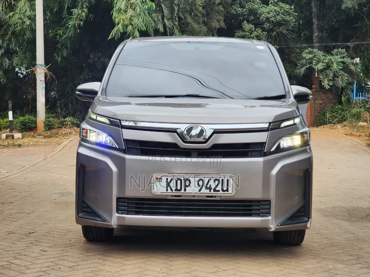 Toyota Voxy 2018 Brown