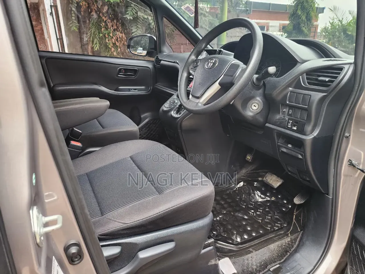 Toyota Voxy 2018 Brown