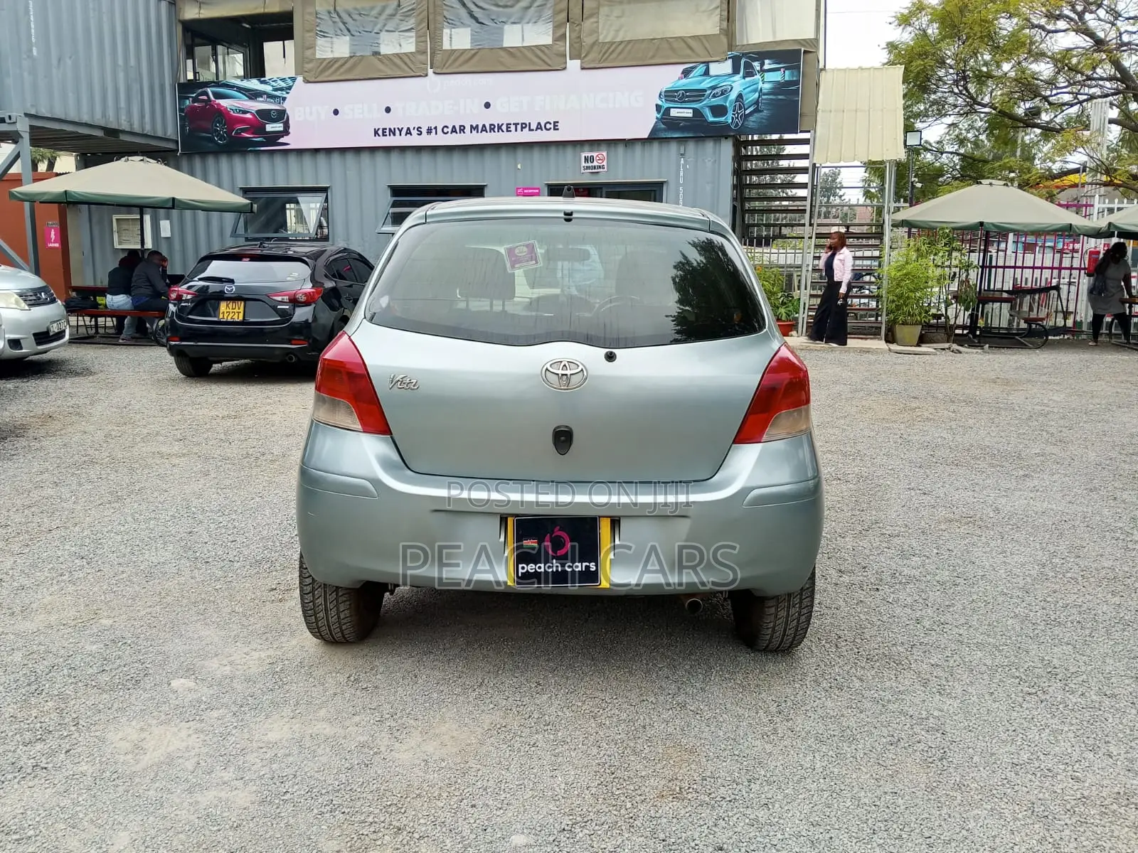 Toyota Vitz 2009 Green