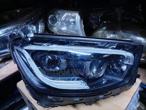 Mercedes Benz GLC - main view