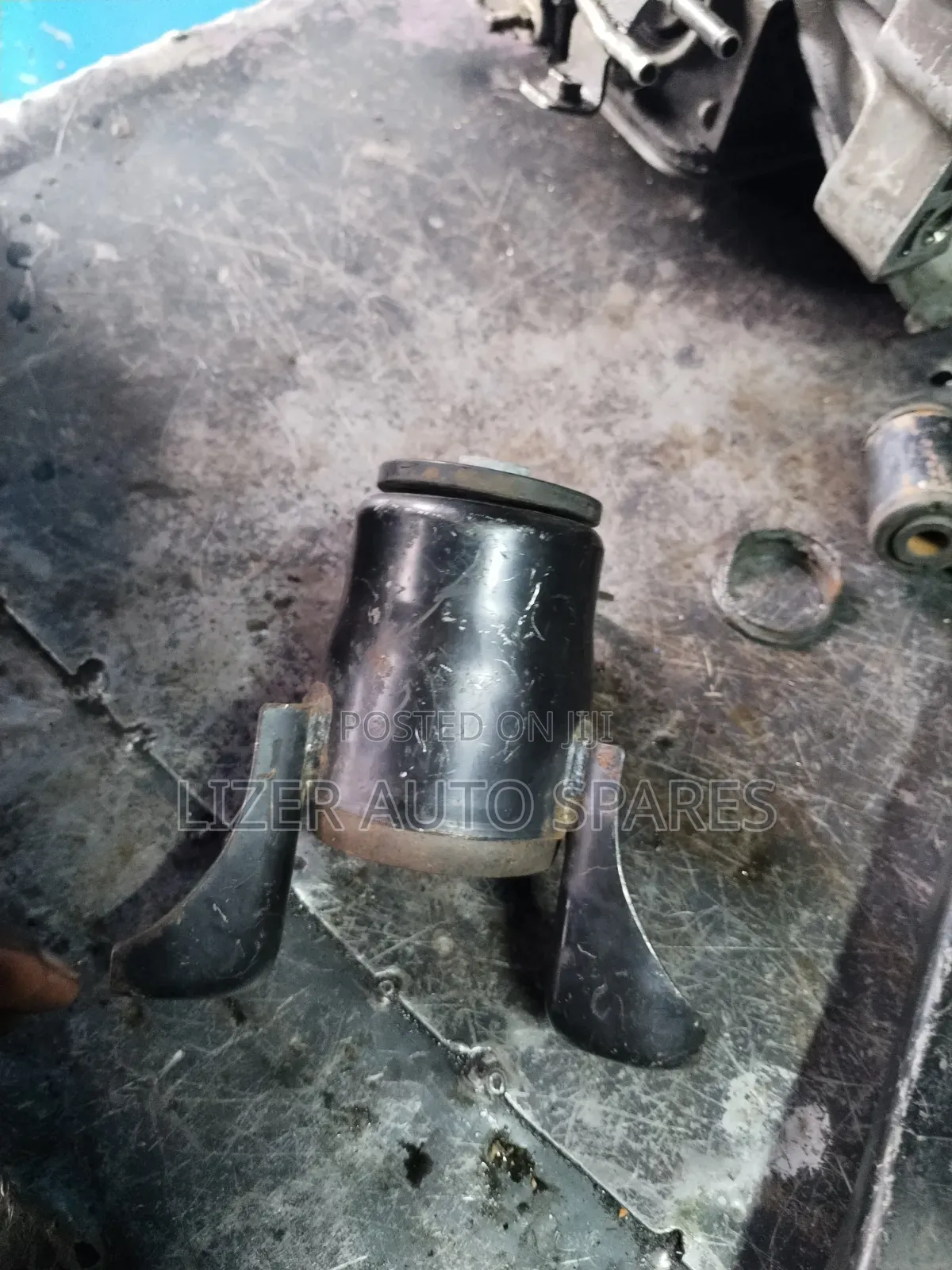 Engine Mounting Demio