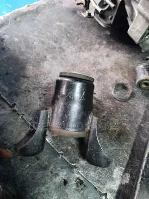 Engine Mounting Demio