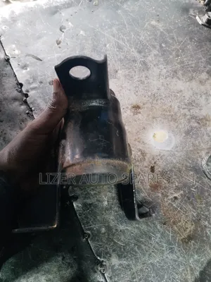 Engine Mounting Demio