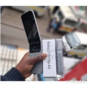 New Nokia 2720 Flip 512 GB