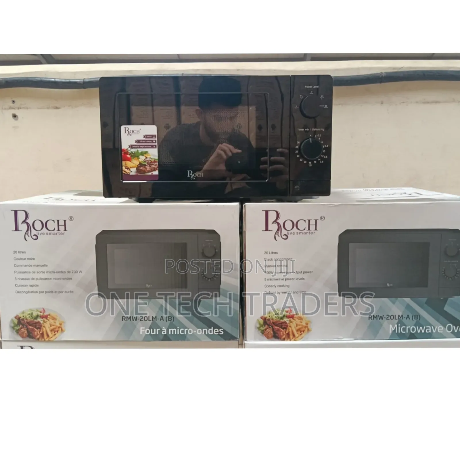 20 Litres Manual Roch Microwave - Black
