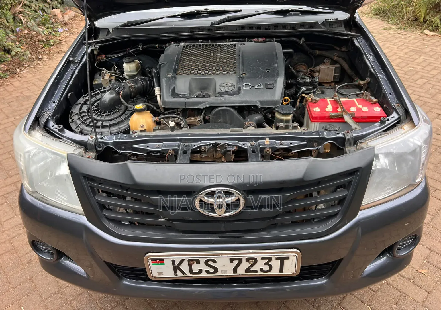 Toyota Hilux 3.0 D-4D 4x4 2012 Gray
