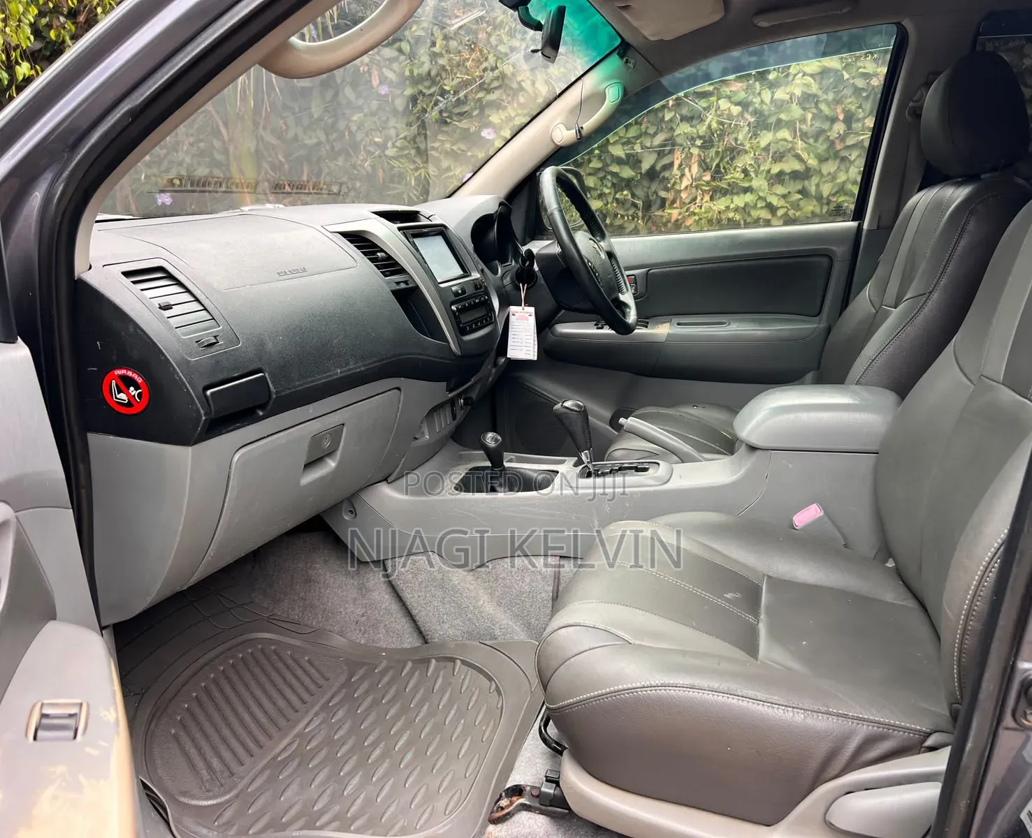 Toyota Hilux 3.0 D-4D 4x4 2012 Gray