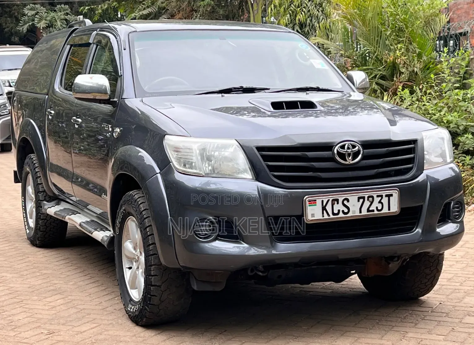 Toyota Hilux 3.0 D-4D 4x4 2012 Gray