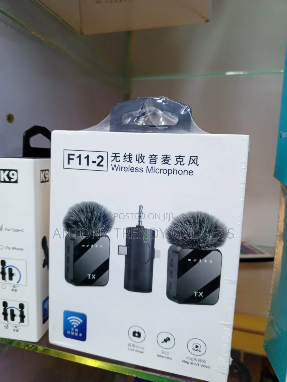 F11-2 Dual Wireless Microphone for iPhone Android Camera