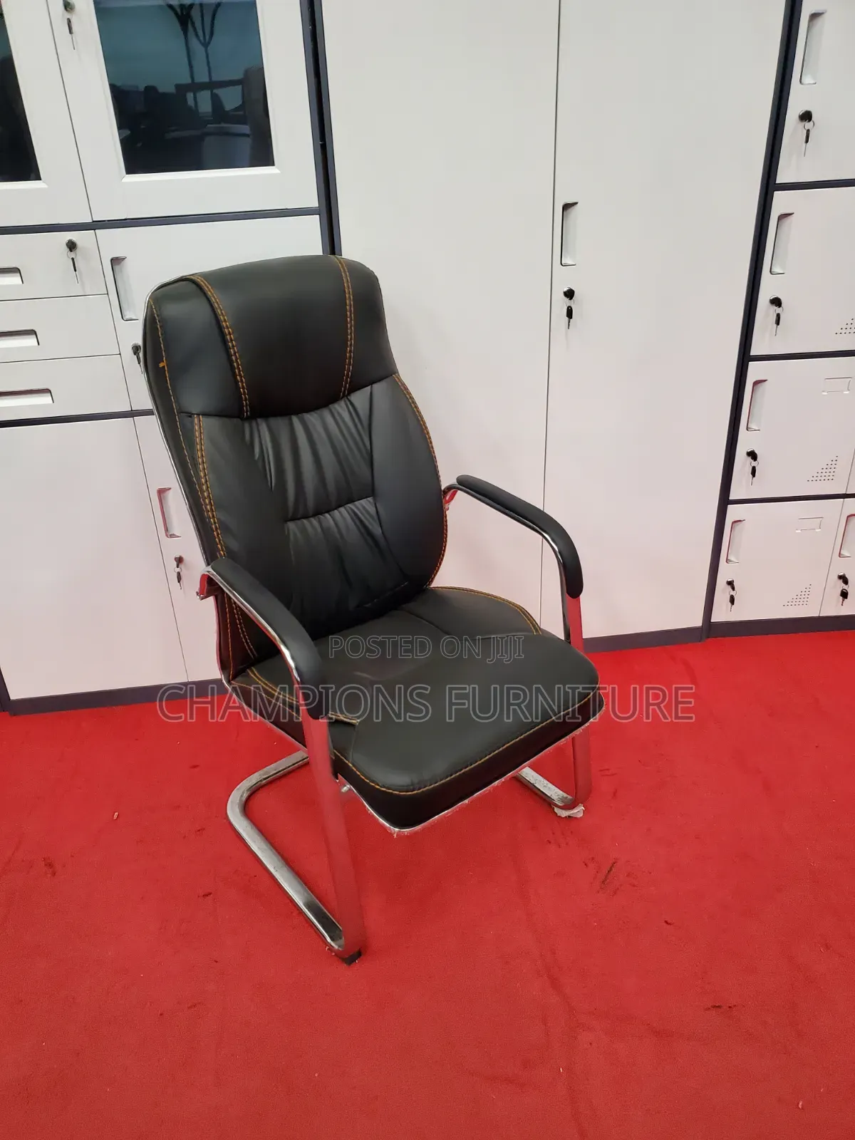 Executive Cantilever Chair With Contrast Stitching