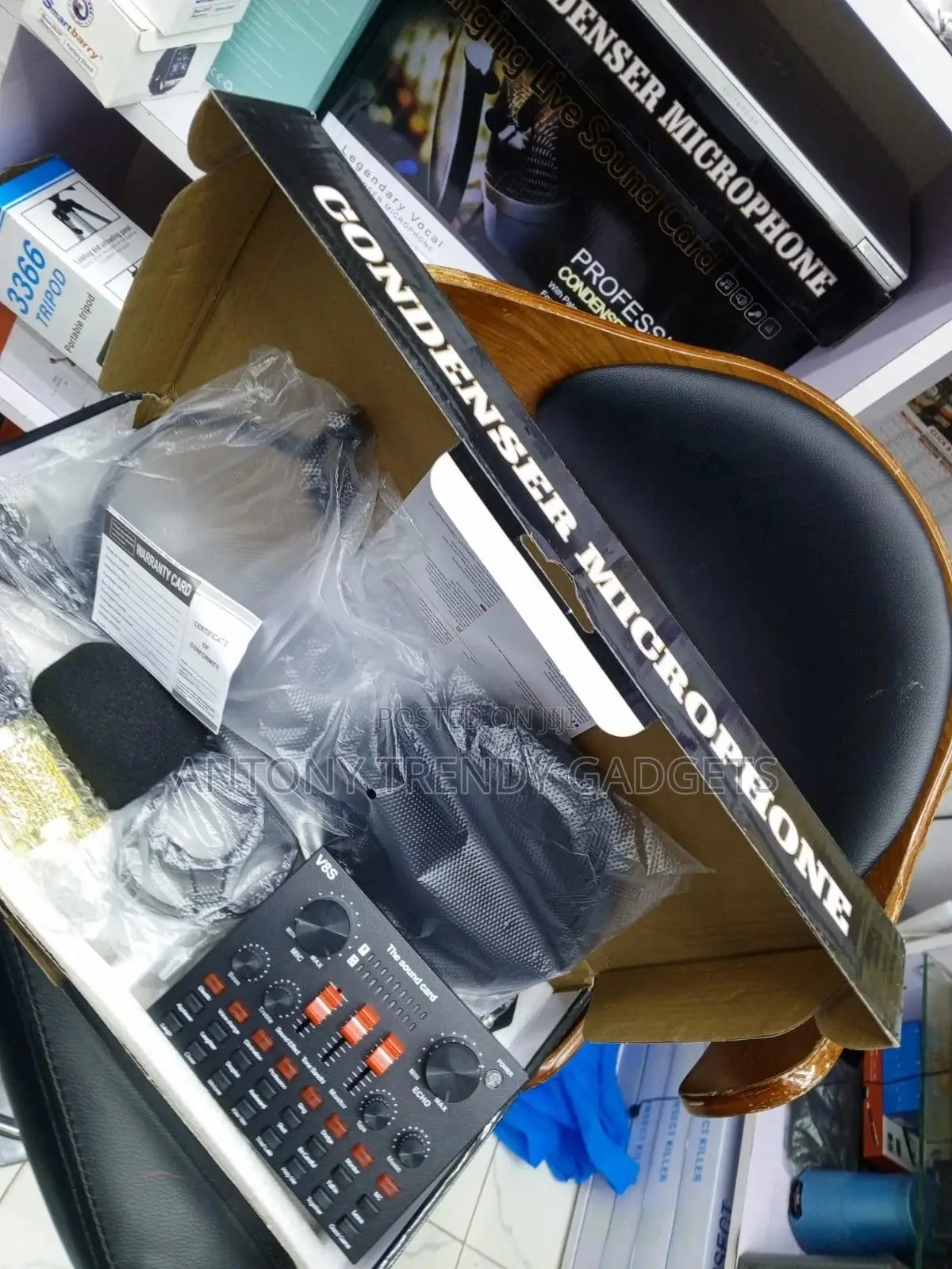 BM800 Studio Condenser Microphone With V8 Audio Sound Card