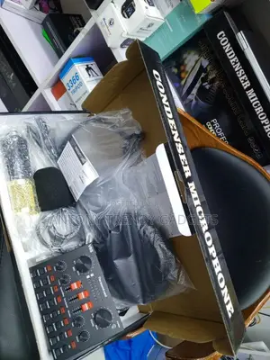 BM800 Studio Condenser Microphone With V8 Audio Sound Card
