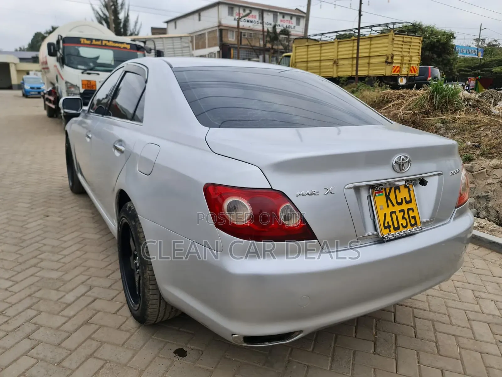 Toyota Mark X 2009 Silver
