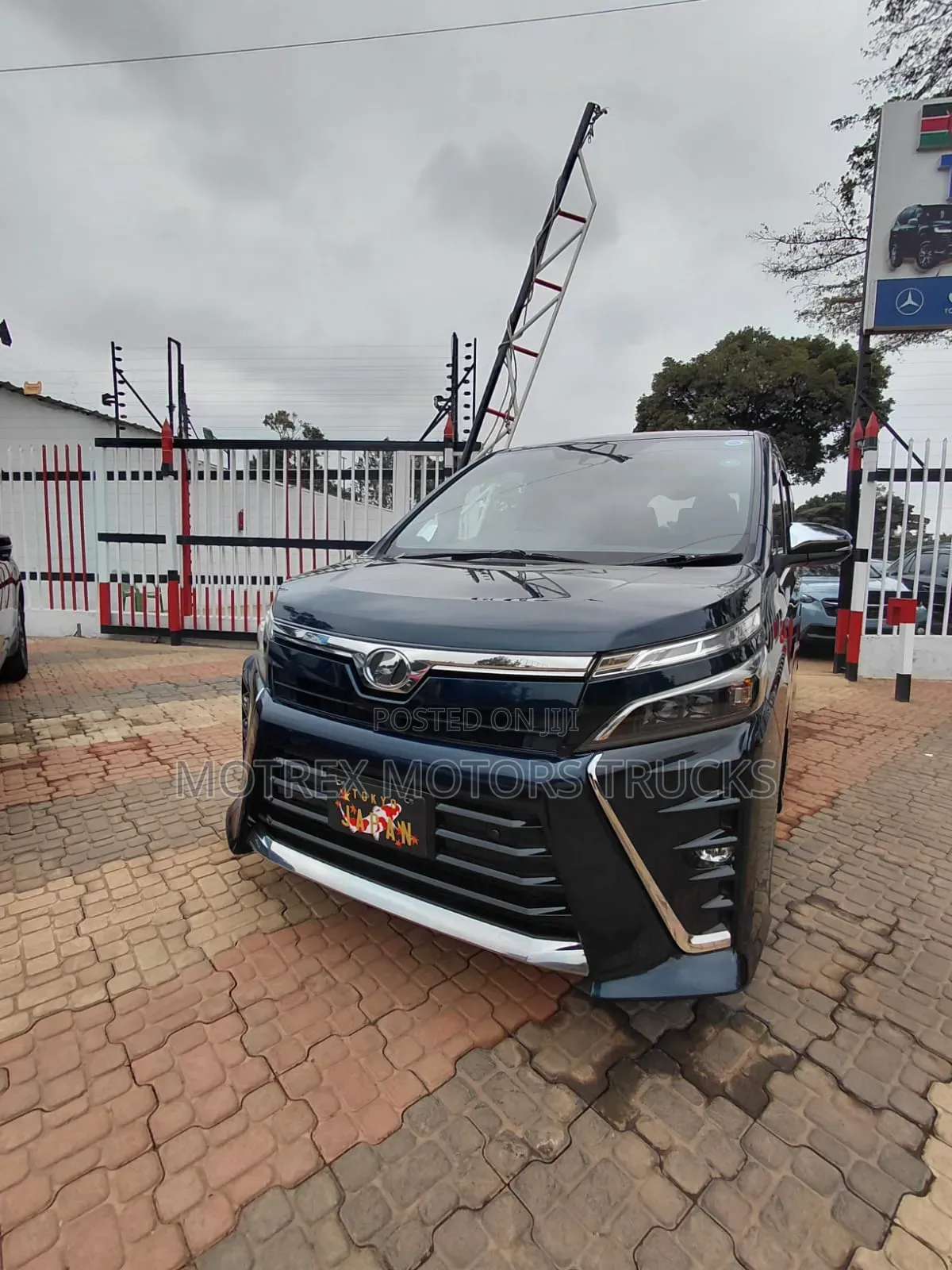 Toyota Voxy 2019 Black