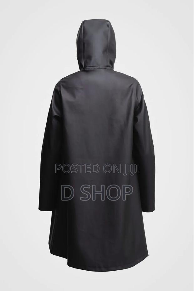 High Quality Raincoats - thumbnail 2