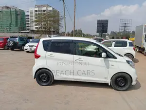 Nissan Dayz 2017 White