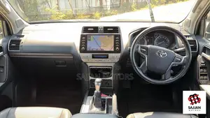 Toyota Land Cruiser Prado 2.8 2021 Black