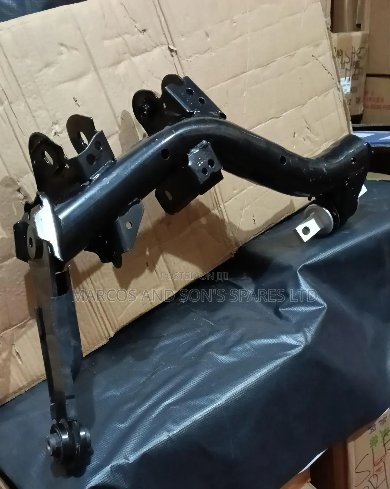 Trailing Arm Honda CRV Re3,re4 Re5