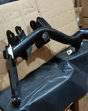 Trailing Arm Honda CRV Re3,re4 Re5