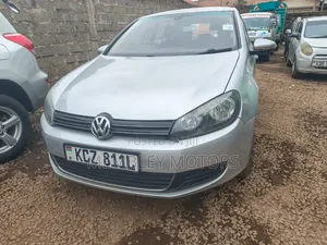 Volkswagen Golf 2012 Silver