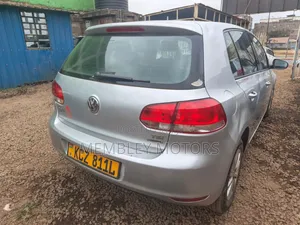 Volkswagen Golf 2012 Silver