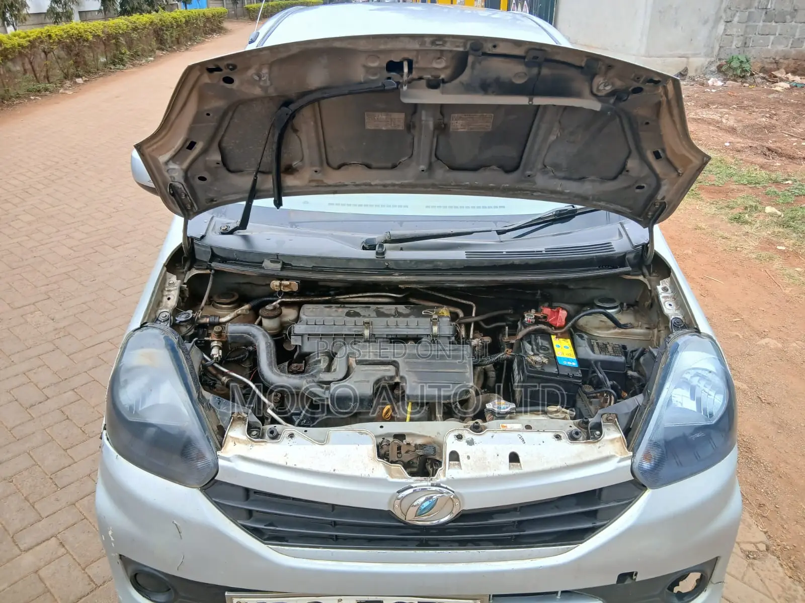 Daihatsu Mira 2014 Silver