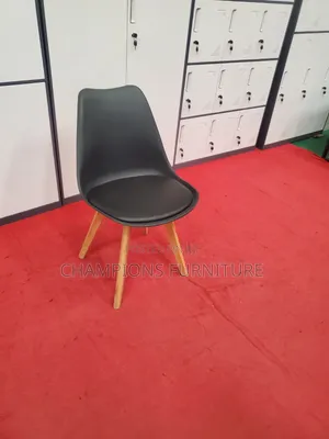 Black Tulip Accent Chair