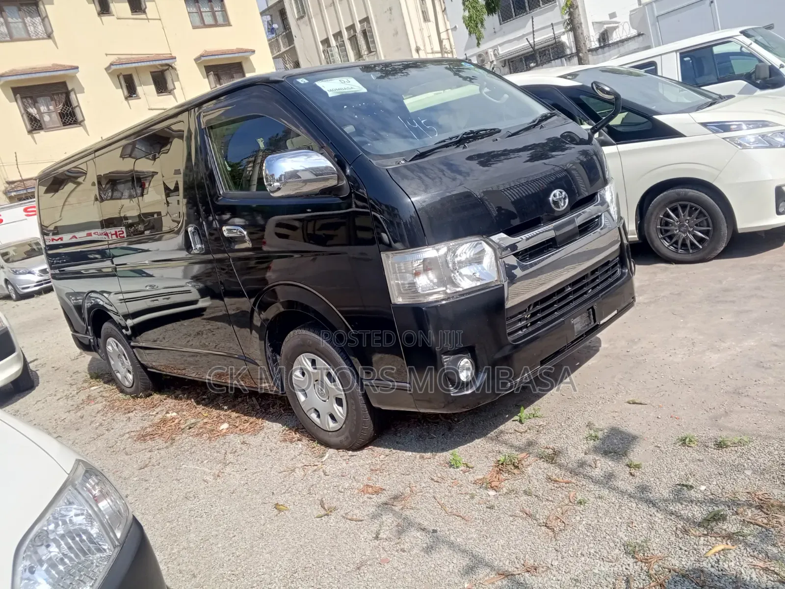 Toyota HiAce 2019 Black