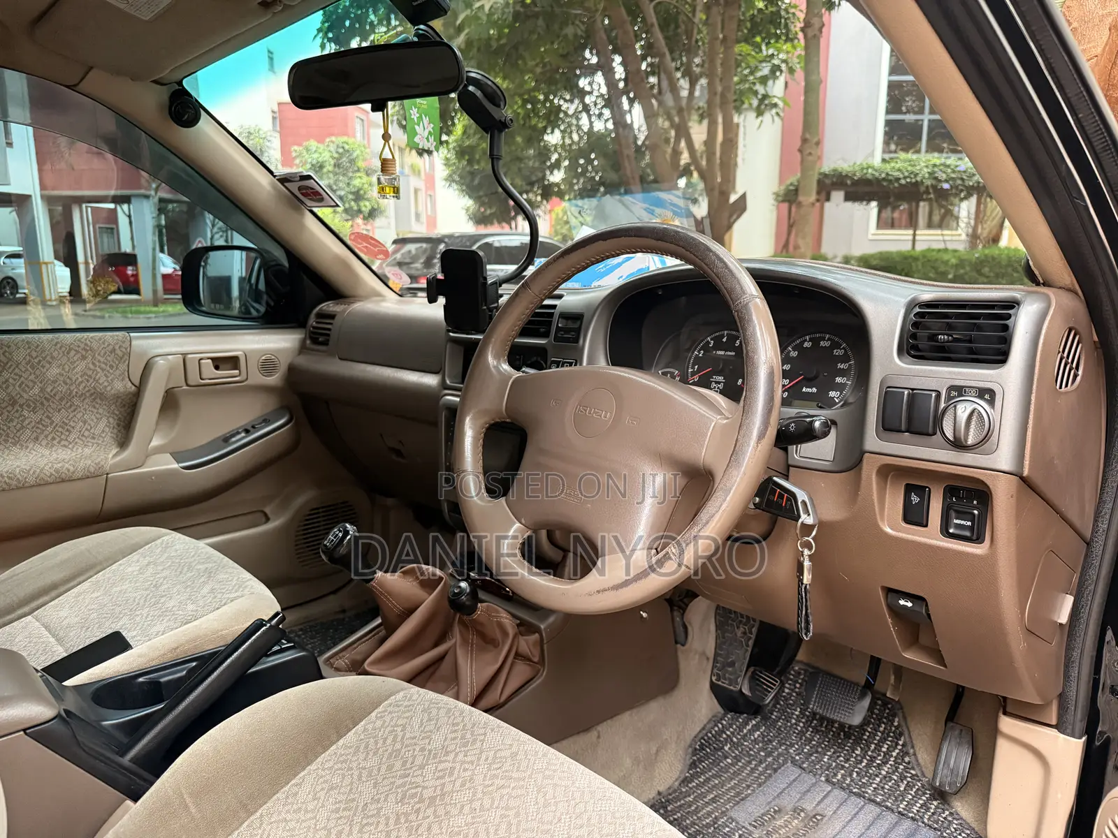 Isuzu Rodeo 2002 Black