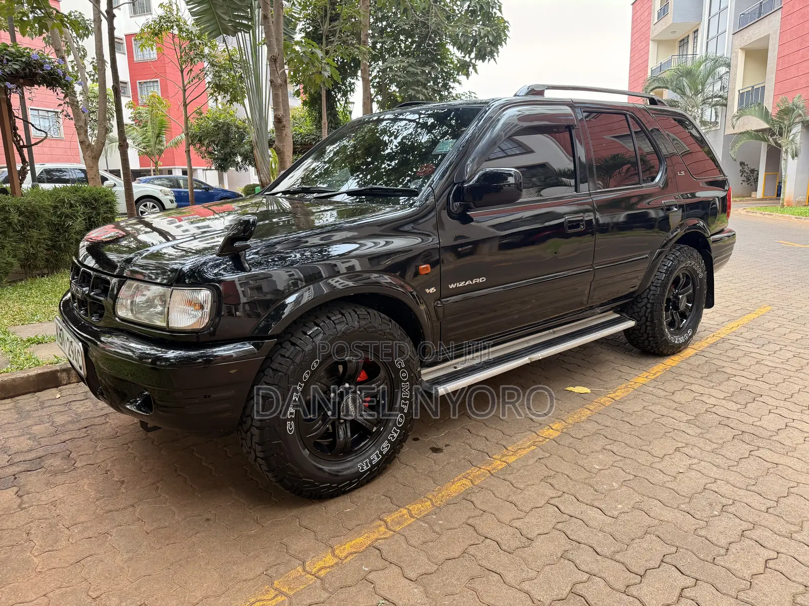 Isuzu Rodeo 2002 Black