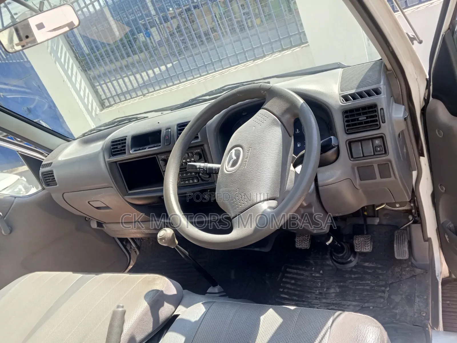 Mazda Bongo 2013 White
