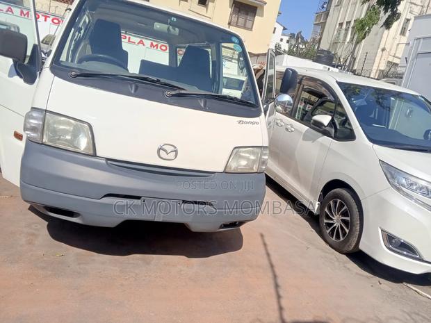 Mazda Bongo 2013 White - thumbnail 7