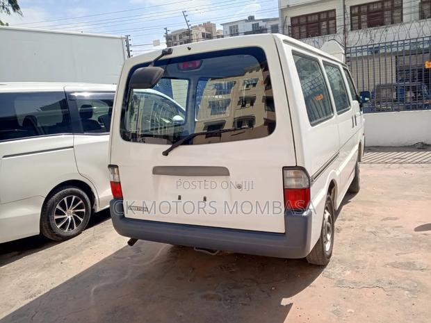 Mazda Bongo 2013 White - thumbnail 14