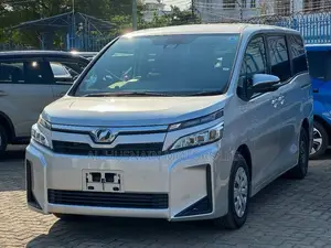 Toyota Voxy V 2WD 8-Seater 2020 Silver