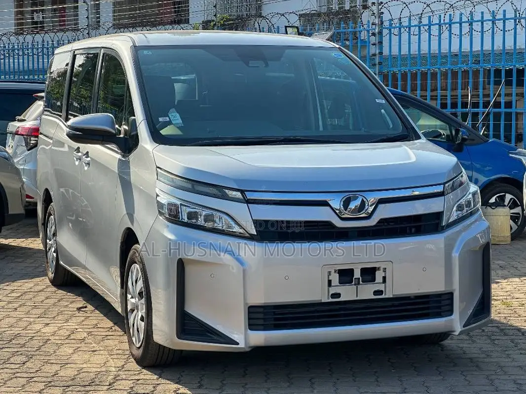 Toyota Voxy V 2WD 8-Seater 2020 Silver